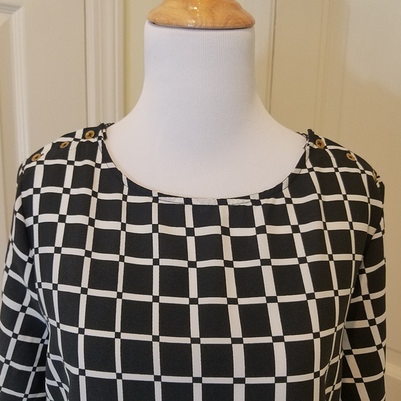 BANANA REPUBLIC BLACK/WHITE WINDOWPANE BLOUSE - Picture 2 of 5